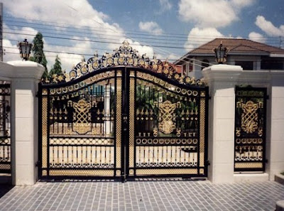 Rumah mewah minimalis dengan pagar cantik