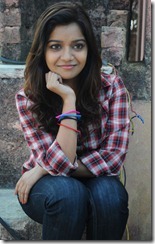 cute_actress_swathi_photos