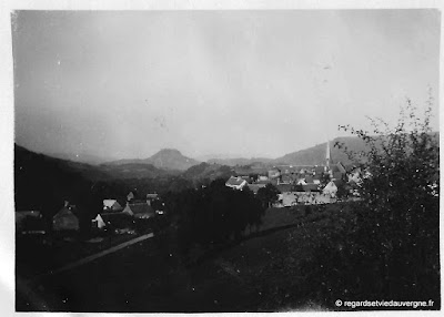 Photo ancienne d'Auvergne : lieux divers.