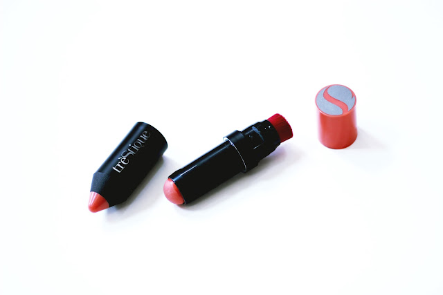 Color & Contour Cheek Stick in Bora Bora Coral