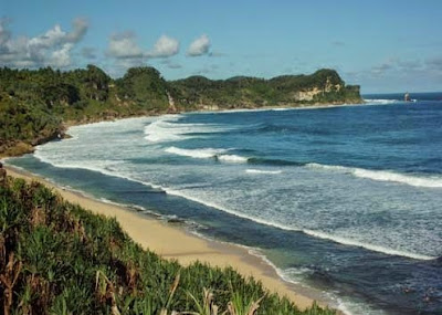 "Pantai Nampu "