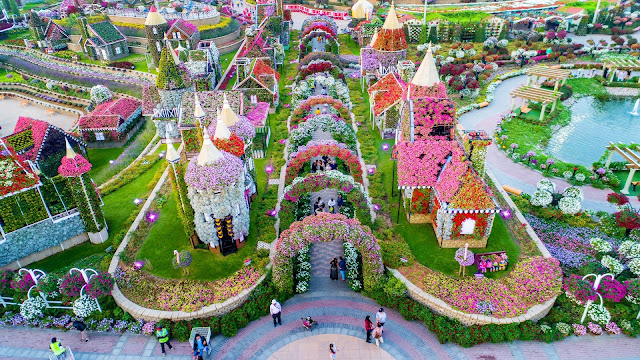 miracle garden dubai