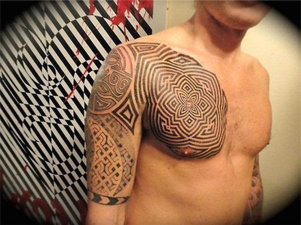 mandala_tatuagem_no_peito