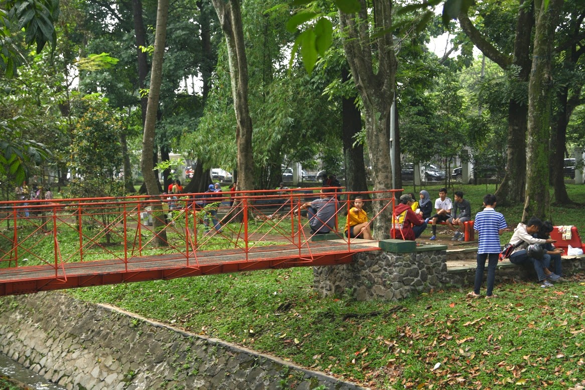 TAMAN TAMAN TEMATIK BANDUNG RJ Syahrulloh