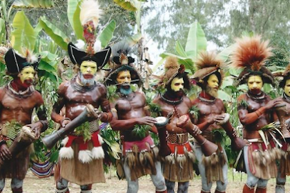 6 Tari Tradisional Papua Barat