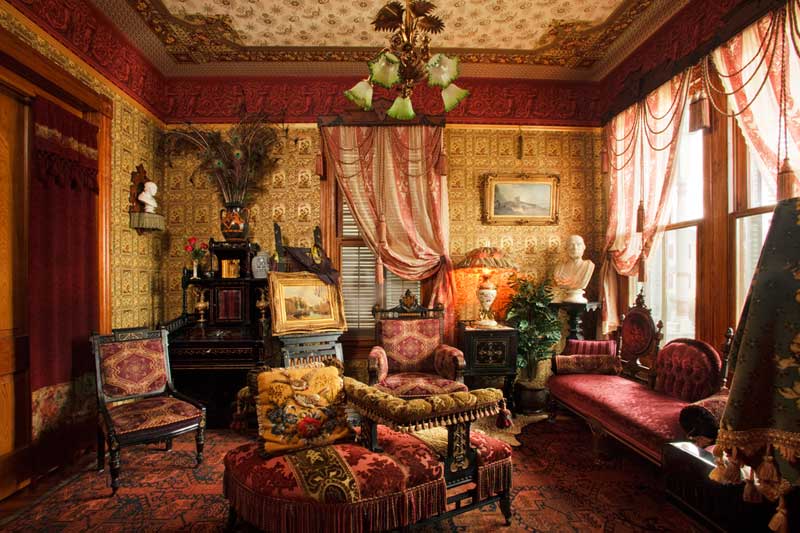 Domythic Bliss: Victorian Decorating