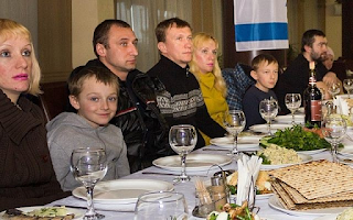 Judeus ucranianos se preparam para marcar o Dia da Memória do Holocausto