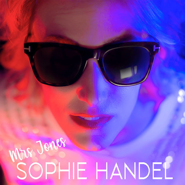 Sophie Handel dévoile son premier titre "Mrs Jones"