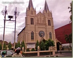 Gereja Kayutangan 2