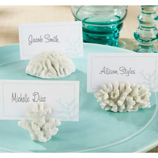 https://www.partycity.com/white-coral-place-card-holders-635525.html?cgid=summer-decorations