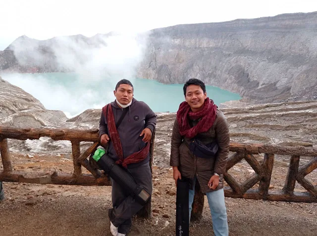 Pesona eksotisme Kawah Ijen