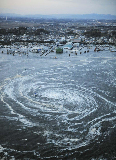 Japan Tsunami Photos 1