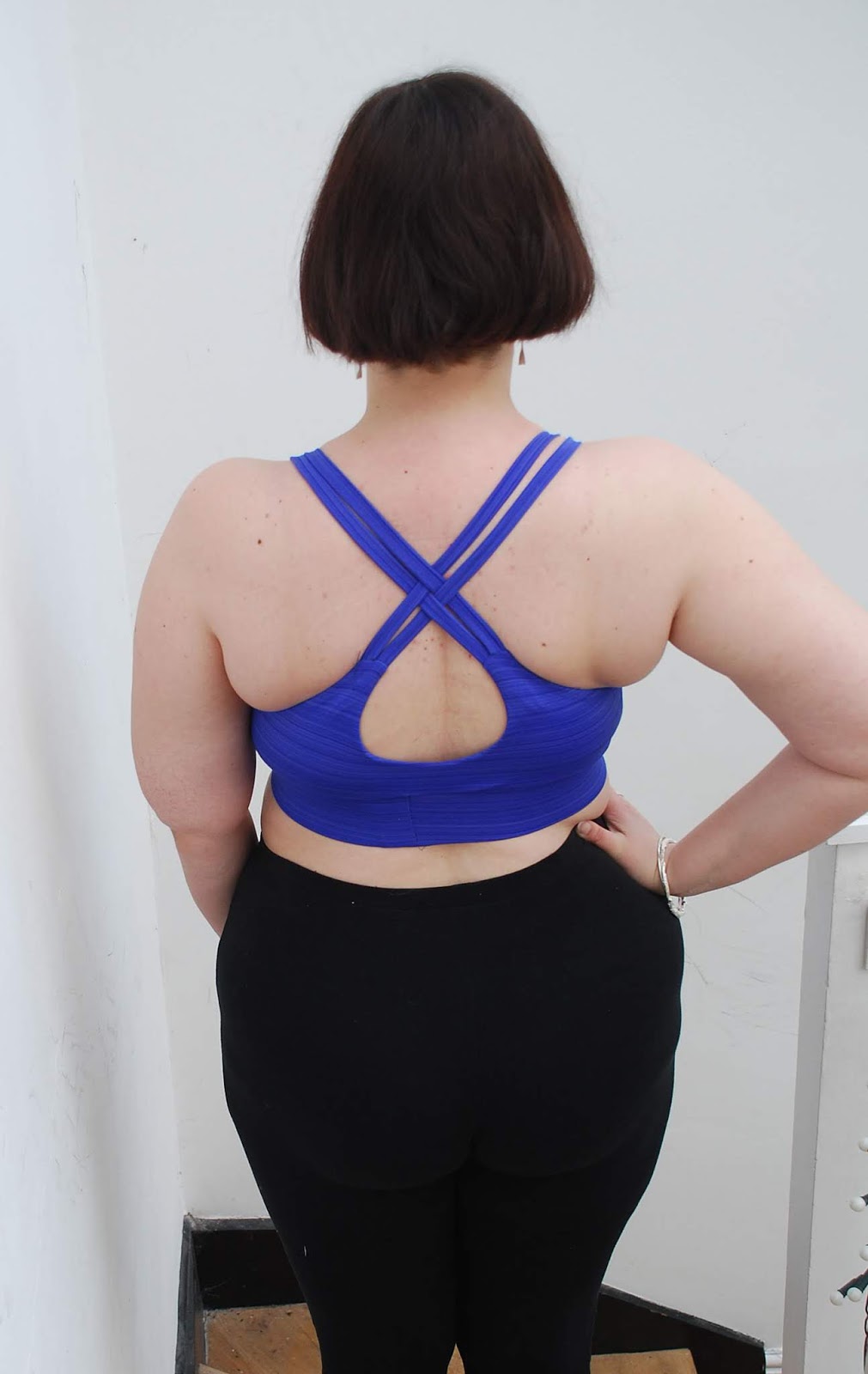 that time I tried to make a sports bra - Sewing and Slapdashery