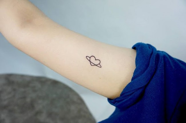 64 lindas mini tatuagens femininas