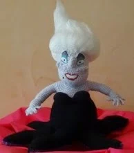 http://blog.pianetadonna.it/rollycrochet/disney-ursula/