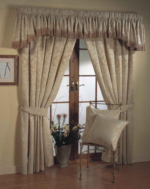 luxury living room curtains Ideas 2011 | Furniture Design Ideas