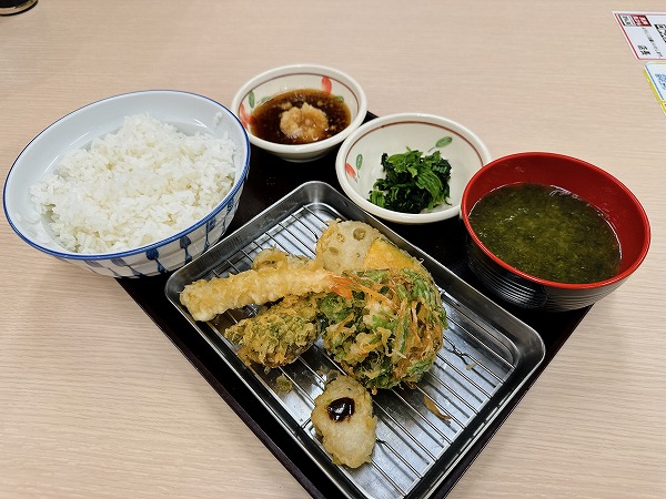 広島産牡蠣づくし天ぷら定食