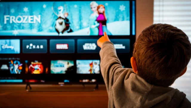 Khoá trẻ em là gì là thắc mắc của nhiều người khi mua Smart Tivi TCL