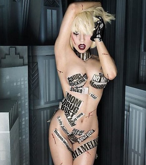 People should be bore by now of seeing Lady Gaga's boobs exposed all over