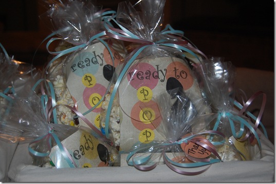 Lindsey's Shower Decorations 038