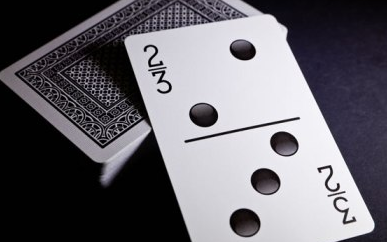 Perbedaan Kartu Gaple Dengan Domino 
