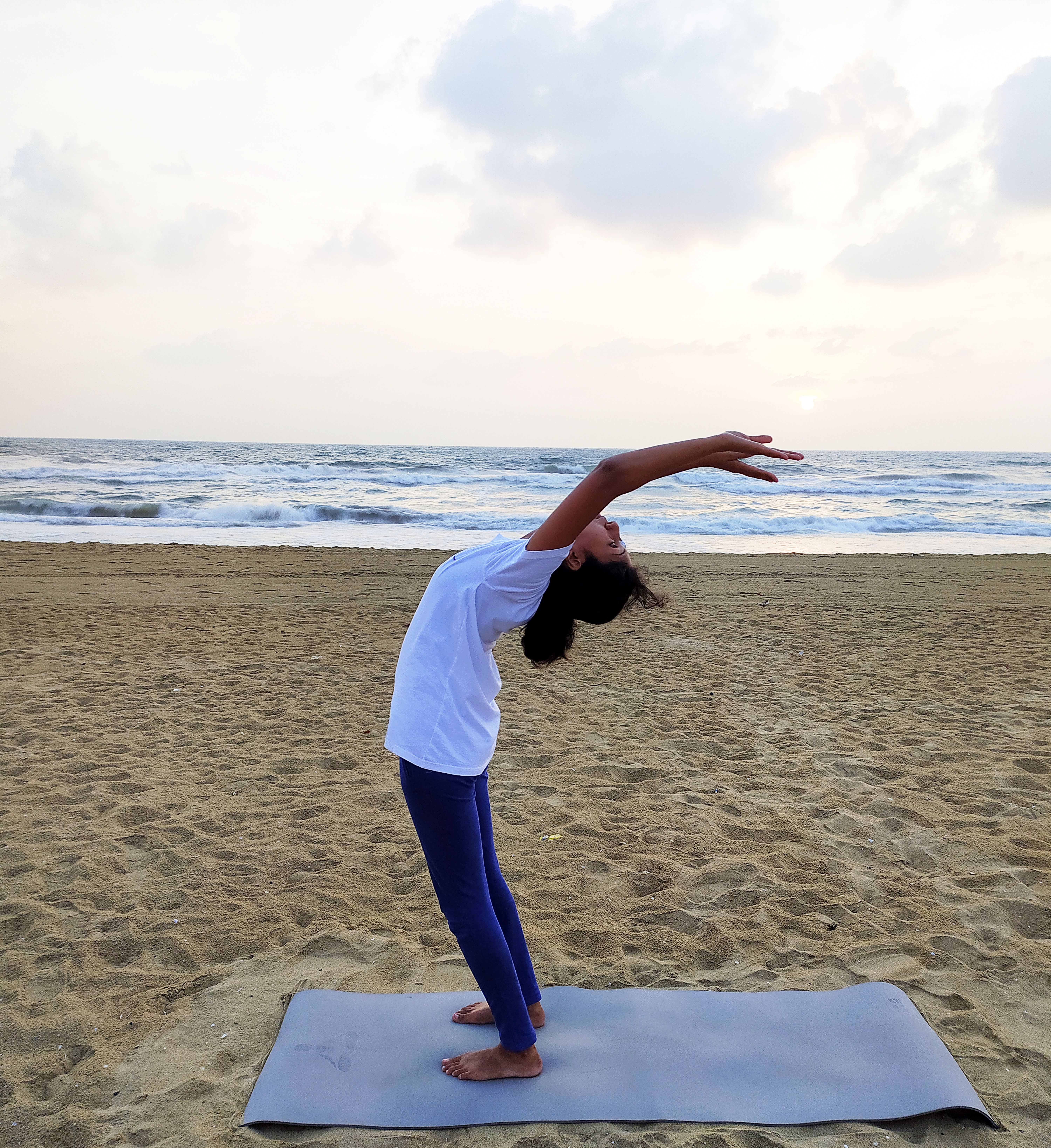 Is it possible to increase eyesight and concentration naturally? Yes. Use Ardha Chakrasana to improve eyesight and concentration.