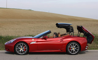 In addition to being a versatile Ferrari California is a GT
