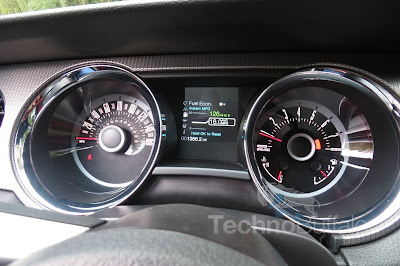 2013 Ford Mustang interior