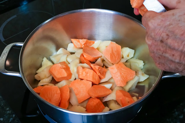 Imagen de preparación de compota de membrillo y batata