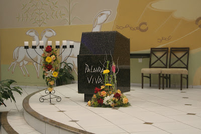 Decoração para casamento,decoração em Joinville,decoração,decorações,fotos de decoração,decoração para bodas de casamento,decoração para eventos,decoração para festas,decorações,decoração de mesas e cadeiras,decoração de salão de festas,decoração de igrejas,decorações em Joinville,buquês de noiva,decoração de estúdio,decoração de arranjos de mesa e igreja,maiores informações no fone: 47-30234087 47-30264086 47-99968405...whats