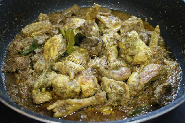 Rendang Ayam Nogori Kegemaran - Azie Kitchen