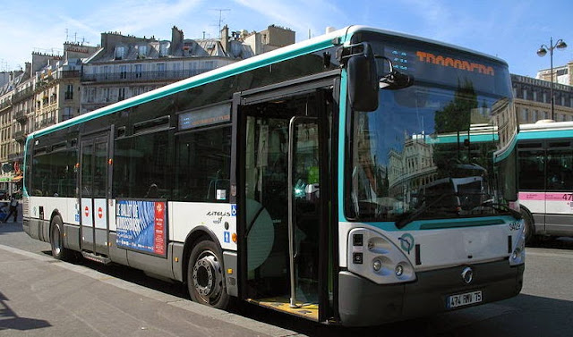 Resultado de imagem para ONIBUS PARIS FRANÃ‡A