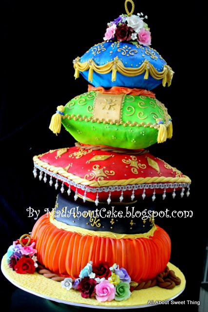 Pillow Wedding Cake Arabian Nite Theme cake 5 Tier Pillow Wedding Cake