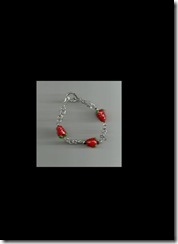 7 in strawberry bracelet0001