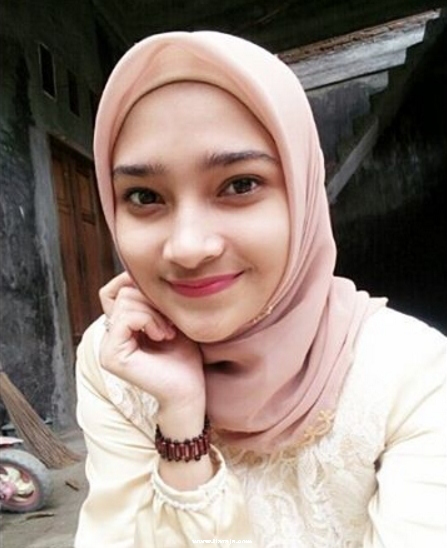 Kumpulan Foto Wanita Muslimah Cantik Indonesia | LIAT AJA