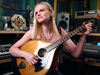 Leading Irish instrumentalist Beth Patterson makes her first Fredericksburg appearance this weekend as part of the Celtic themed Roots Music concert at the Pioneer Museum on Sat, Sept 27.