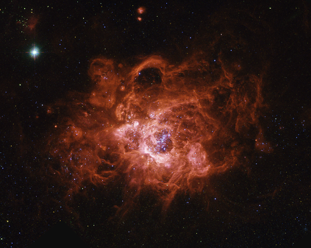 18 Nebula Terindah Di Alam Semesta