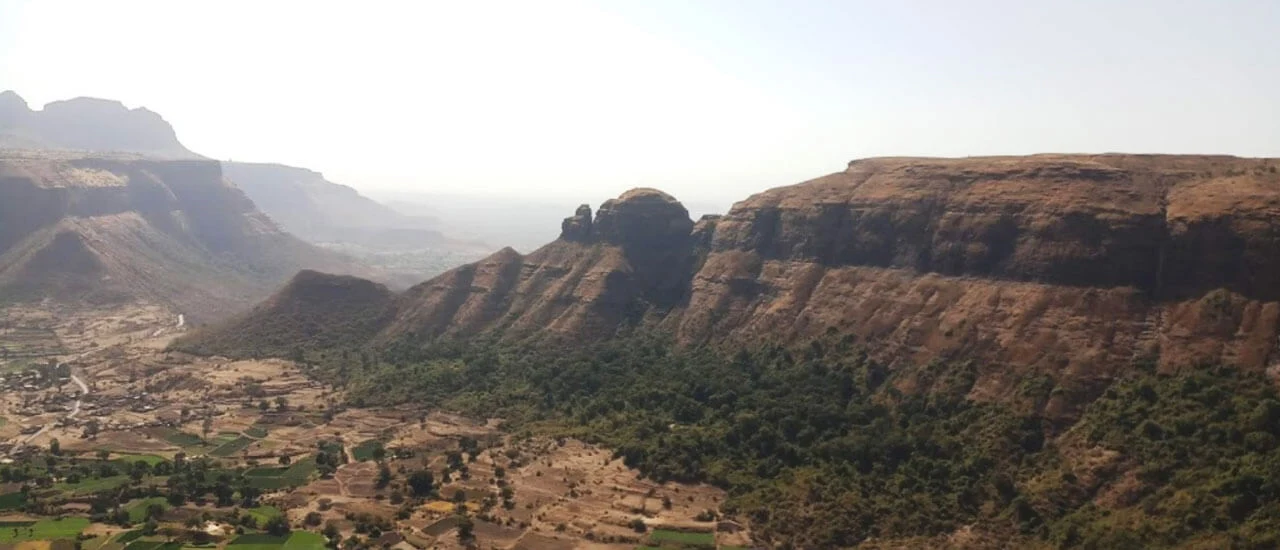 अहिवंत किल्ला - Ahiwant Fort