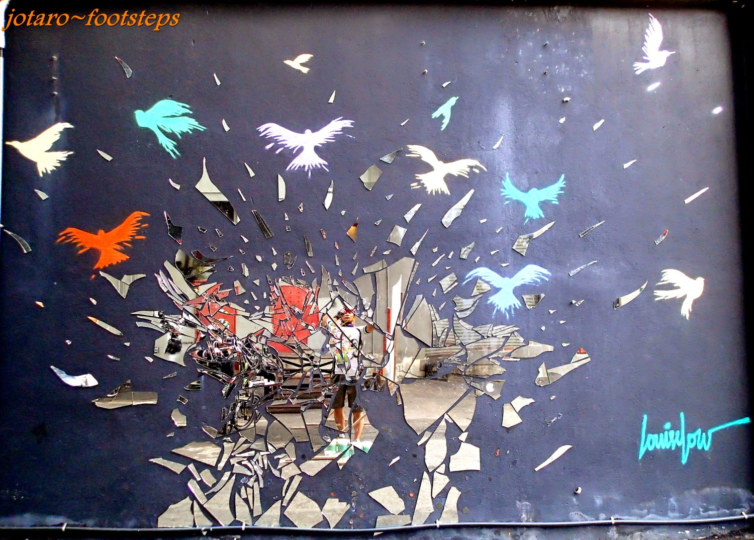 Footsteps - Jotaro's Travels: Gallery : Street Art @ Shah ...