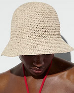 modne kapelusze lato 2023