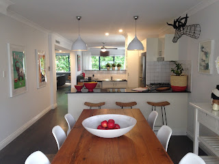 Cocina y comedor de apartamento