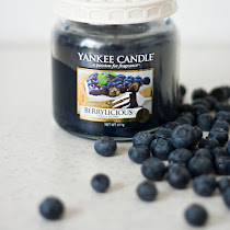 YANKEE CANDLE - JAGODOWE CIACHO