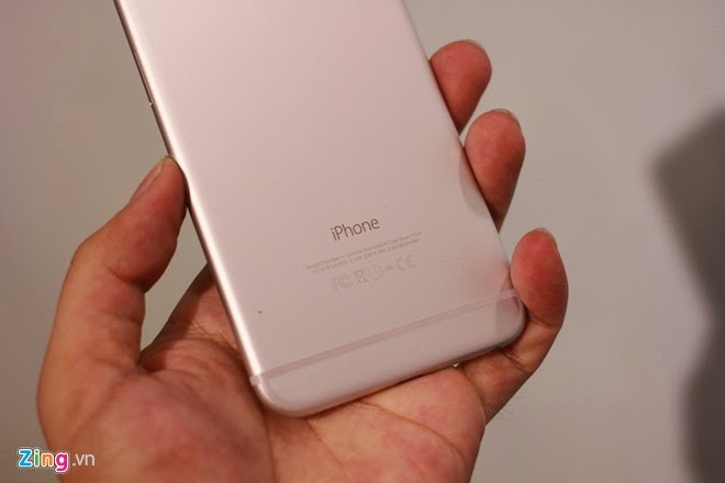 Đập hộp iPhone 6 Plus đầu tiên tại Việt Nam