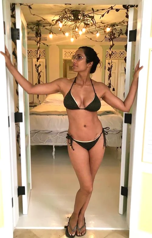 Padma Lakshmi bikini hot actress chef