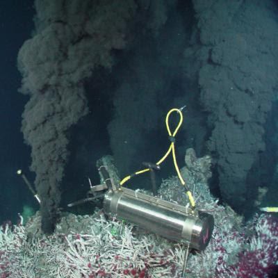 Deep-sea Black Smokers Hydrothermal Vents Audio (Evolution Research: John Latter / Jorolat)
