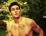 Introducing Holden Nowell of "Call Me Maybe" Music Video