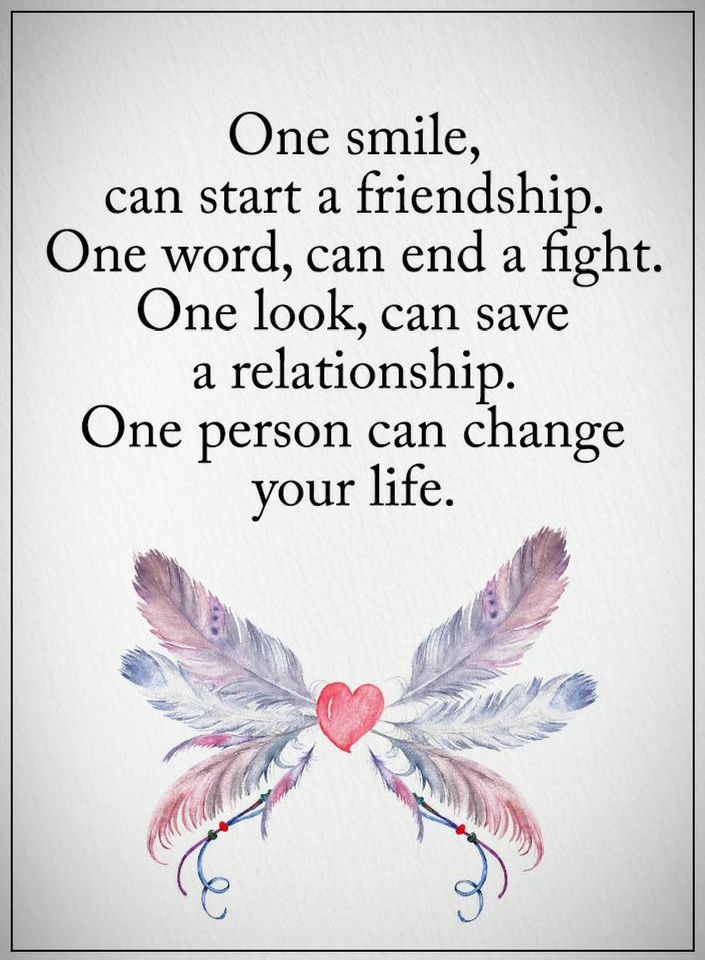 Friendship Quotes one smile can start a friendship. - Quotes