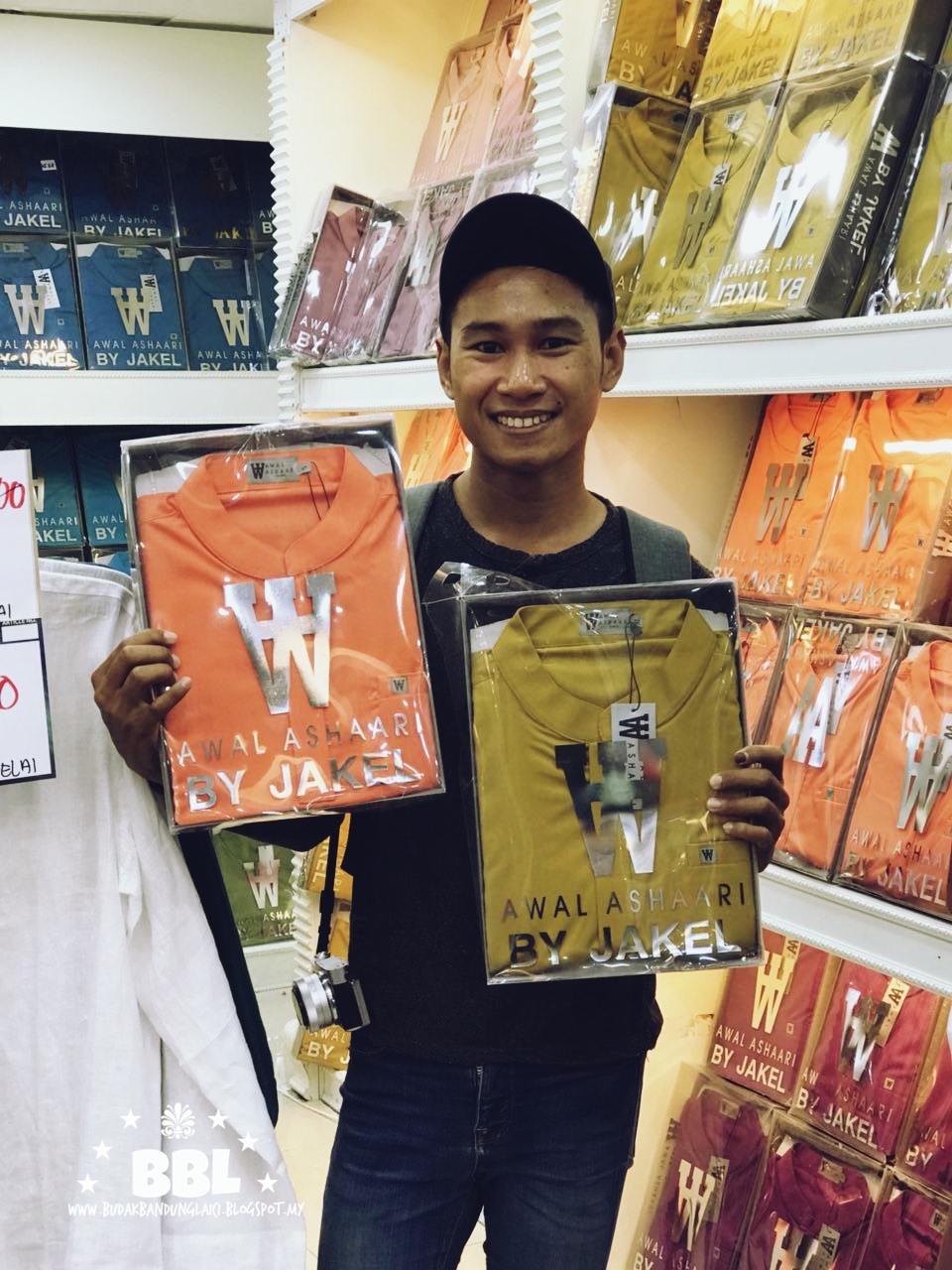 Beli Baju  Raya Kat Jakel Barulah Raya Namanya Budak  