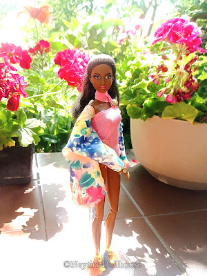 Barbie doll Avon Splendor Rose AA fashion