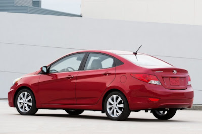 2014 Hyundai Accent Reviews,2014 Hyundai Accent Reviews | Car Reviews by AutosExpress